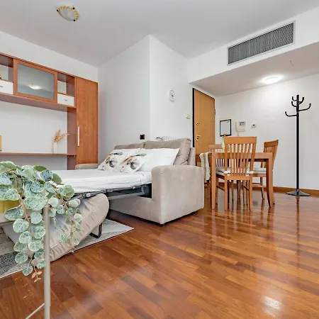 Arcimboldi'S Terrace & Private Parking Apartment Milan Exterior photo